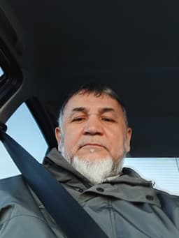 Дистанов Равис